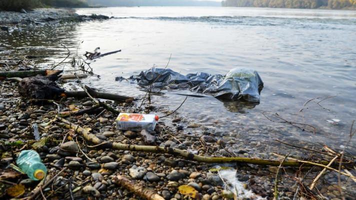 Společně za Dunaj bez plastu