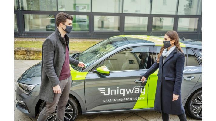 ŠKODA AUTO nově nabízí službu studentského sdílení aut Uniqway v Mladé Boleslavi a rozšiřuje flotilu vozů