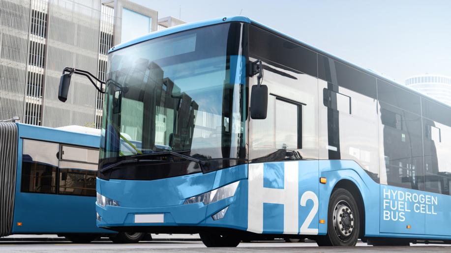 Vodíkový autobus pro Mostecko se osvědčil i v zimním provozu