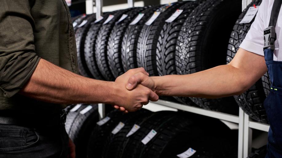 Kroměříž ušetří peníze za likvidaci odevzdaných použitých pneumatik
