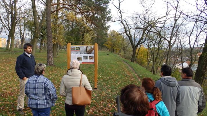Třebíčský park Hrádek se pyšní novou naučnou stezkou