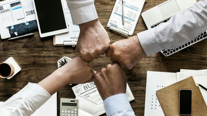 EU: březen 2018 - Komise má plán, jak financovat udržitelný růst ekonomiky