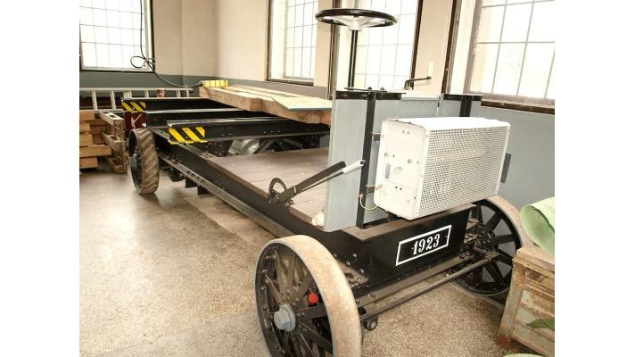 Starý patent v moderním hávu. Elektromobily tu byly už před 100 lety, čas pro jejich rozvoj přichází ale až teď