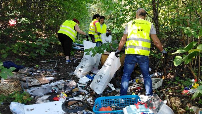 Komerční banka podpořila Celosvětový úklidový den