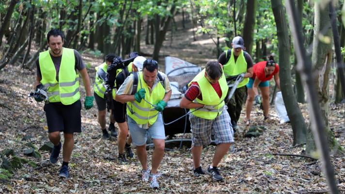 K Celosvětovému úklidovému dni se připojilo 15 milionů lidí