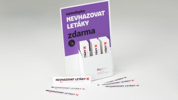 Nálepka ,,Nevhazovat letáky" šetří životní prostředí. Akce si lidé zjistí online