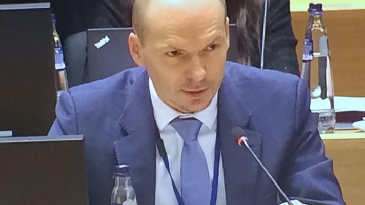 Členské státy EU nalezly společnou pozici k emisím CO2 z nákladních automobilů i k programu LIFE po roce 2020