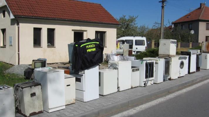 Už 1500 hasičských sborů pomáhá recyklovat staré elektro