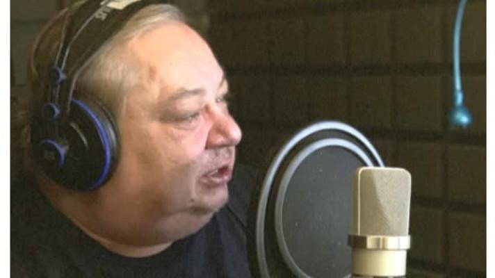 Norbert Lichý, seriálový hasič z Telecí, namluvil spot pro projekt Recyklujte s hasiči Norbert Lichý, seriálový hasič z Telecí, namluvil spot pro projekt Recyklujte s hasiči