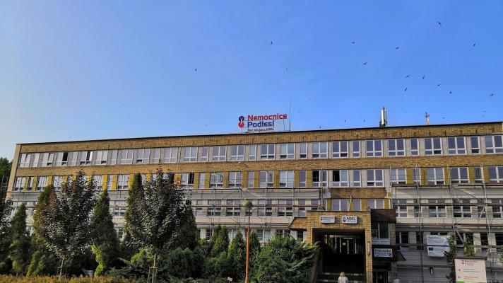 Citlivá rekonstrukce Nemocnice Podlesí v Třinci se podřídila přítomnosti ohrožených ptáků 