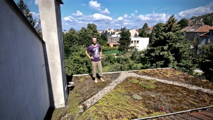 Stavět s ohledem na horší klima jde i levně