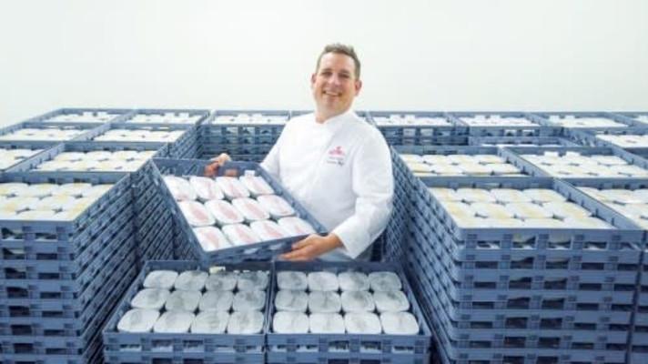Emirates Flight Catering oznamuje další environmentální iniciativu: snižuje odpad z obalů o 750 tun ročně