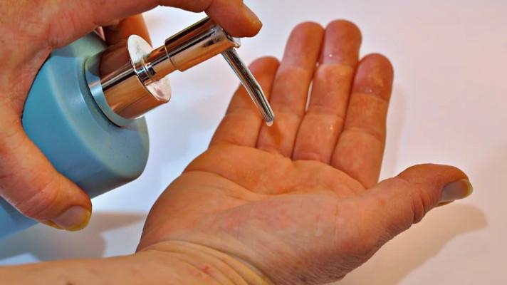 Covid-19 a koronaviry - jak správně používat dezinfekční prostředky