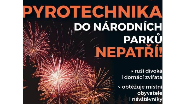 #Slavímvklidu. Plánujete strávit Silvestr na horách nebo jinde v přírodě? Vzdejte se ohňostrojů!, vyzývají národní parky