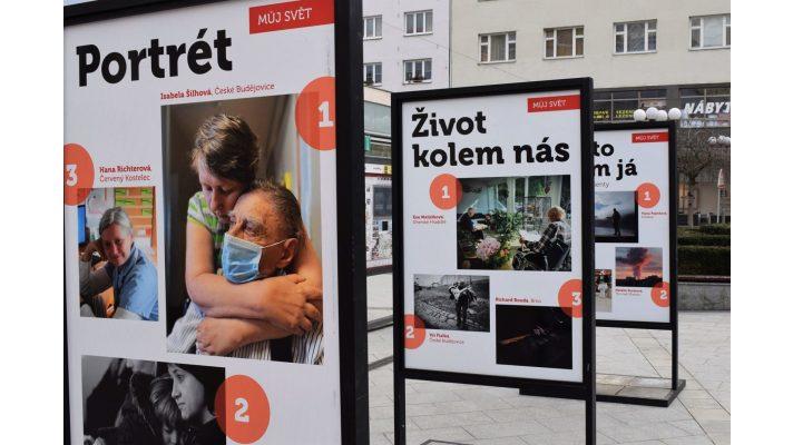 Z MUZEA BLÍŽE K LIDEM: FOTOSOUTĚŽ MŮJ SVĚT NA HORNÍM NÁMĚSTÍ