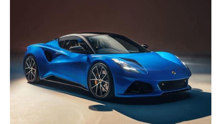 Britský Lotus představil svůj poslední model se spalovacím motorem