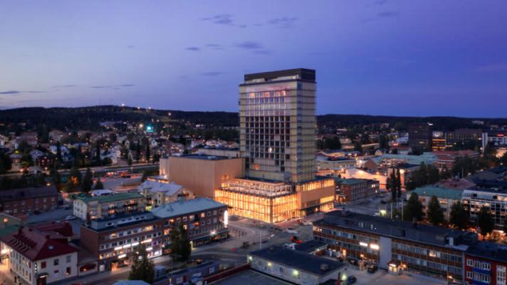 Švédské město Skellefteaa holduje dřevostavbám, nově má i dřevěný mrakodrap