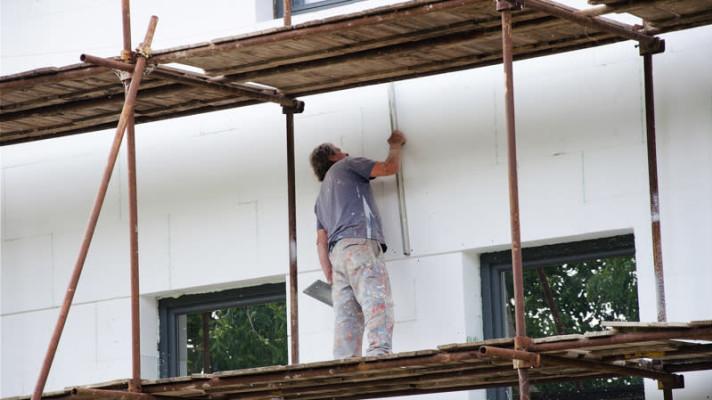 Bezúročné úvěry na renovace jsou užitečné, samy ale nestačí Bezúročné úvěry na renovace jsou užitečné, samy ale nestačí