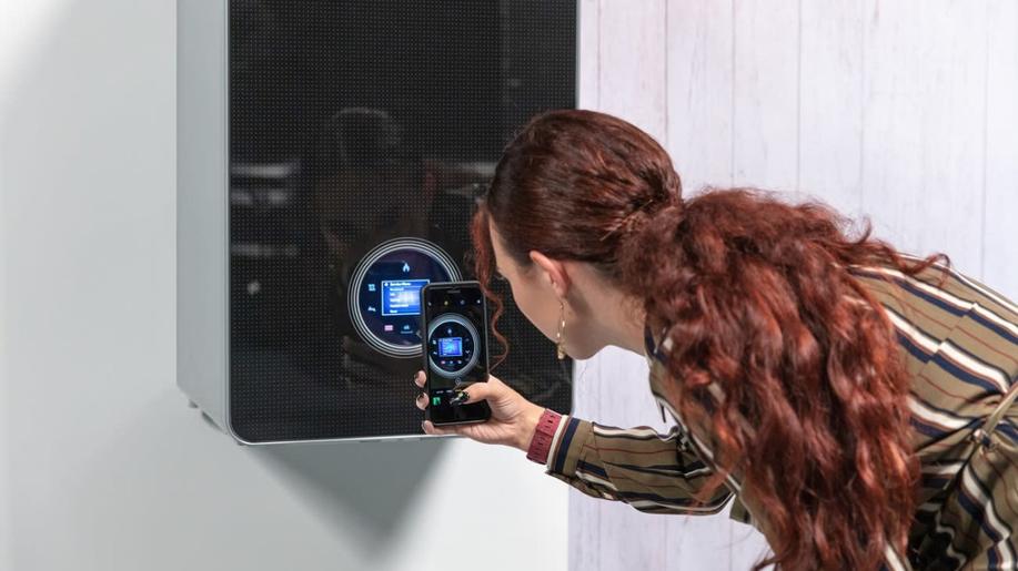 Změna výše záloh nebo odhad vyúčtování? Lidé se mnohem více zajímají o energie a online obsluhu už využívá víc než polovina klientů E.ONu