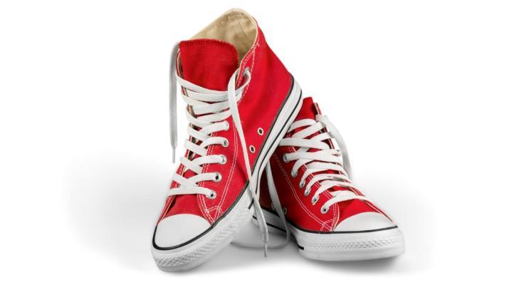 Znáte historii slavné značky bot Converse?