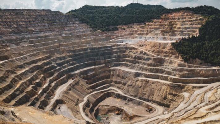 A materials war: Ukraine and the race for resources