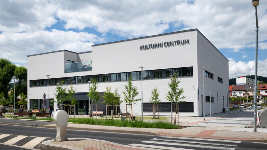 Finálové projekty Adapterra Awards 2022 - Kulturní centrum Klášterec nad Ohří