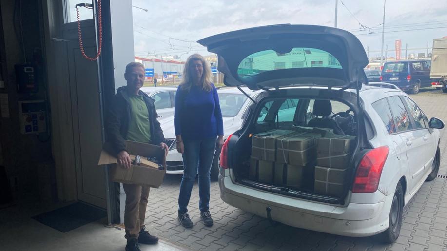Společnost Würth podpořila akci Ukliďme Česko. Dobrovolníkům darovala téměř 2 000 párů rukavic