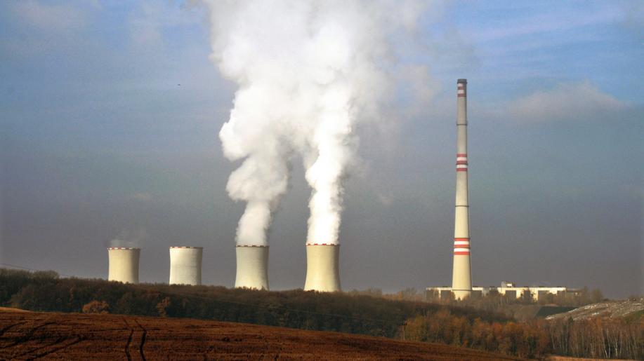 MŽP nařídilo krajskému úřadu rozhodnout o snížení emisních limitů pro elektrárnu Chvaletice