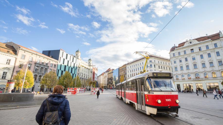 Sdružení dopravních podniků spustilo novou kampaň, osvětu o MHD má šířit seriál