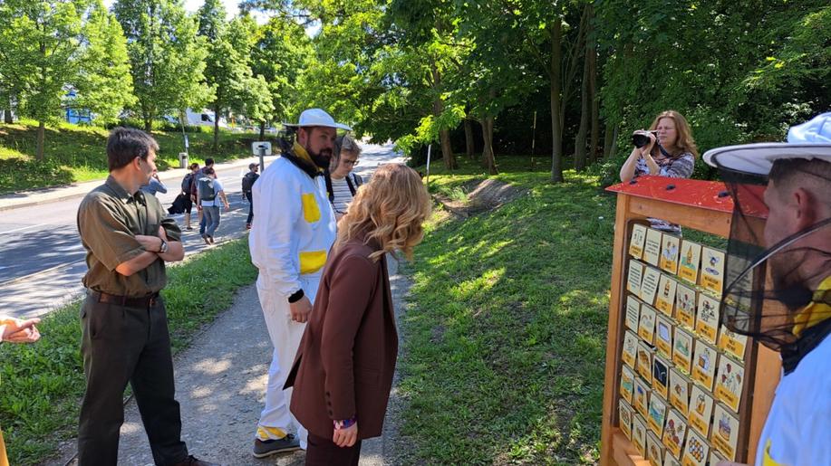 V Technologickém parku Brno díky EPRINu otevřeli včelí stezku