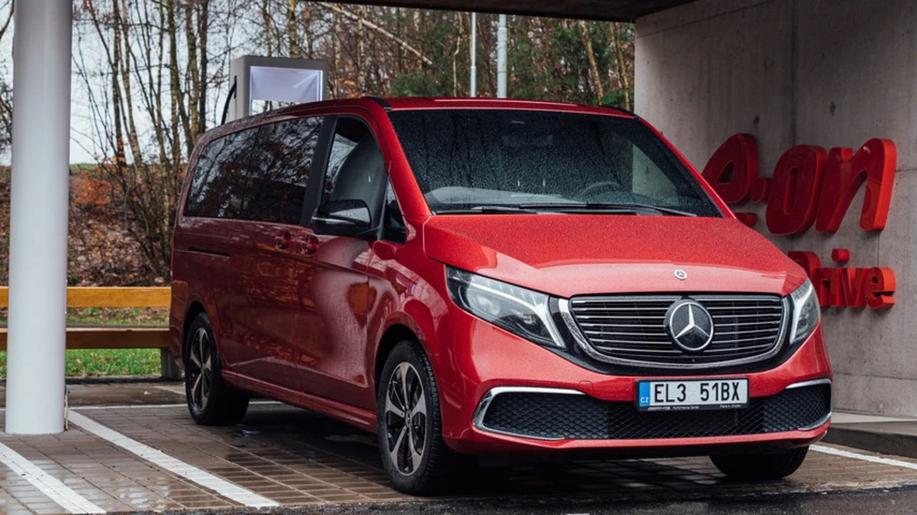 E.ON a Mercedes-Benz - oboustranně výhodná spolupráce na rozvoji elektromobility