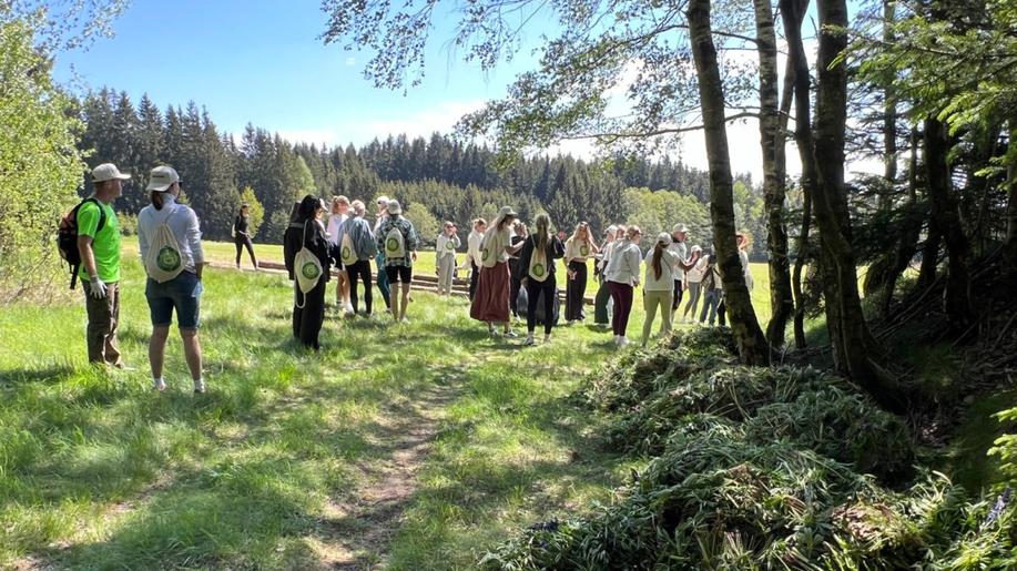 L'Oréal oslavil 15 let programu Citizen Day inspirativními skutky napříč třemi zeměmi