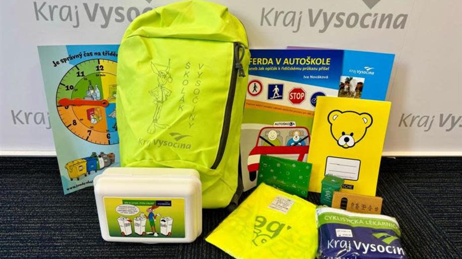 Všichni prvňáčci na Vysočině dostanou bezpečný batůžek! :) Všichni prvňáčci na Vysočině dostanou bezpečný batůžek! :)