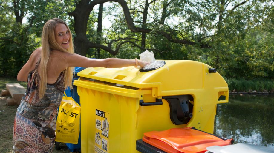 Třídění a recyklace odpadů v ČR: Češi do toho zase pořádně šlápli - více odpadu se tak vytřídilo i recyklovalo