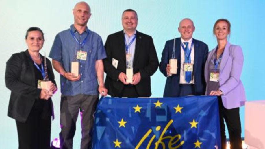 Český projekt LIFEPOPWAT dosáhl velkého mezinárodního úspěchu - získal prestižní cenu v soutěži LIFE AWARDS 2025