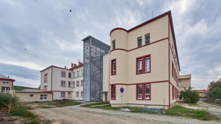 MŽP posílá do uhelných regionů téměř miliardu korun na energetické úspory veřejných budov a jejich provozů