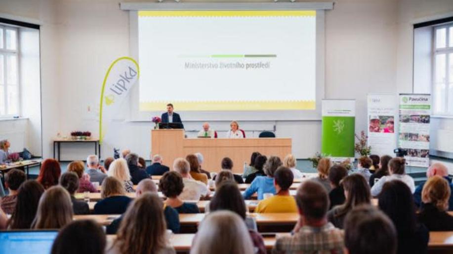 Odvaha ve vzdělávání? 8. Národní konference EVVO ukázala, jak ji učit i žít