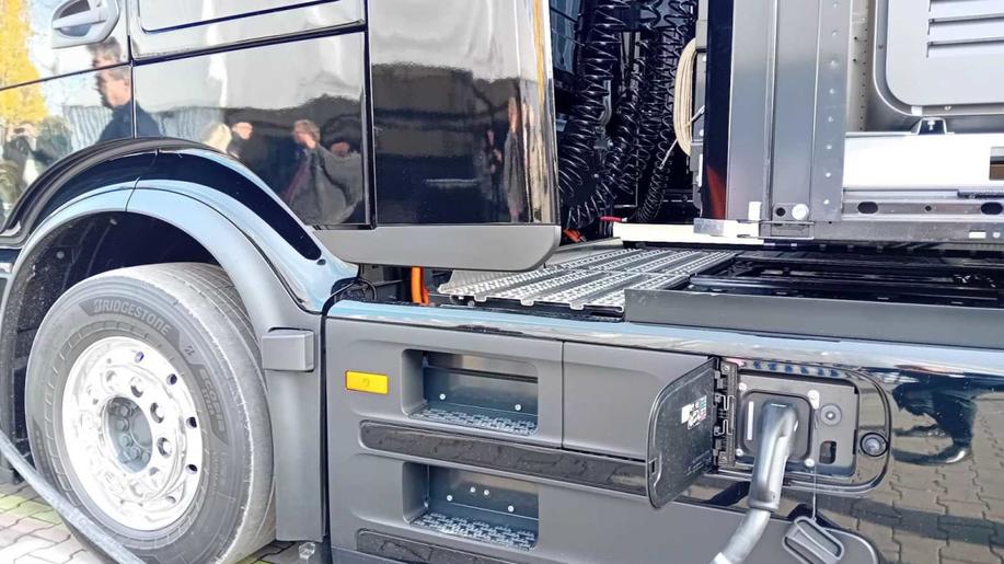 V Domažlicích vzniká technologie, která mění budoucnost nákladní automobilové dopravy