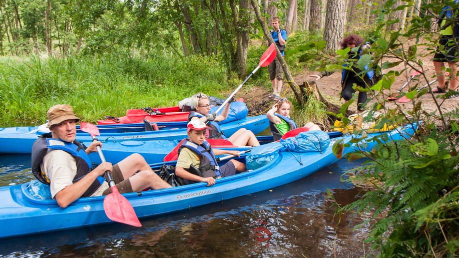 Teplou Vltavu splulo letos kvůli nedostatku vody nejméně lodí za poslední roky