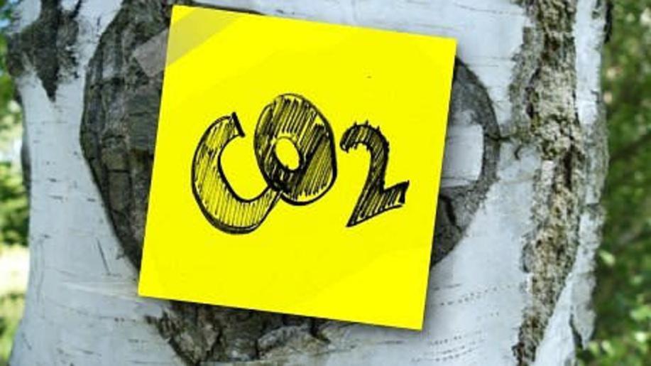 Závazný cíl snížení emisí o 90 % do roku 2040 byl podpořen Evropským parlamentem