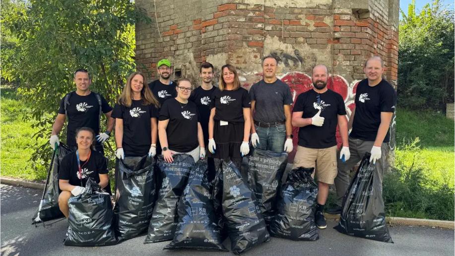 SAINT-GOBAIN SE OPĚT AKTIVNĚ PODÍLEL NA CELOSVĚTOVÉM PROJEKTU UKLIĎME ČESKO