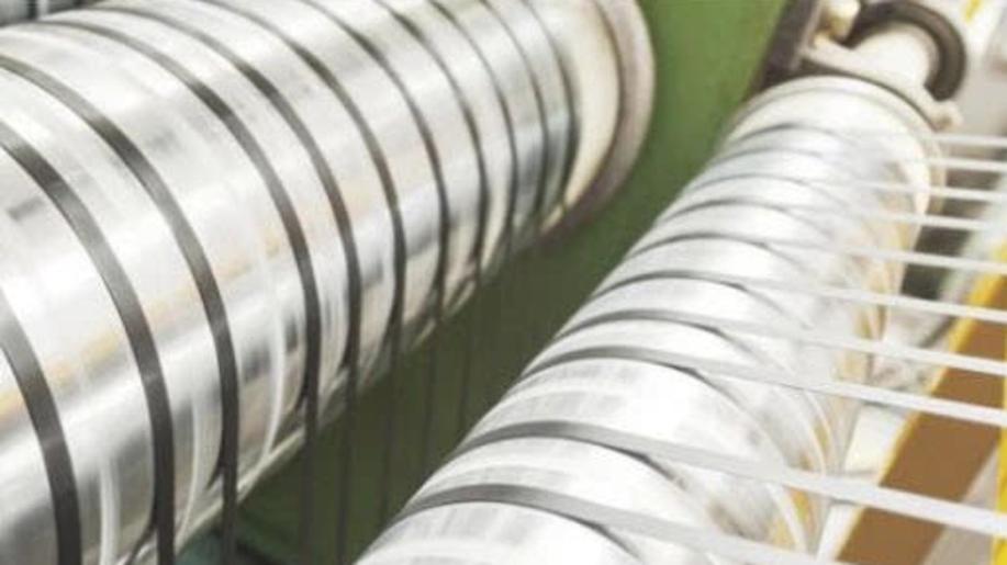 Komise opravila chybu PPWR: upustila od 100% opakovaného použití ovinovacích fólií a vázacích pásek ? ale problémy přetrvávají Komise opravila chybu PPWR: upustila od 100% opakovaného použití ovinovacích fólií a vázacích pásek ? ale problémy přetrvávají