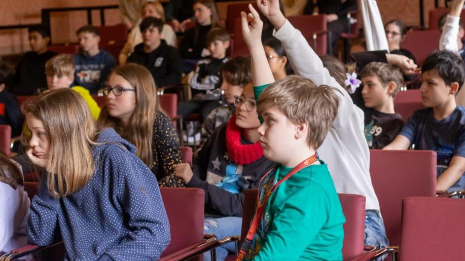 Vzdělávací festival přírodovědných filmů v Národním muzeu pro školy zdarma Vzdělávací festival přírodovědných filmů v Národním muzeu pro školy zdarma