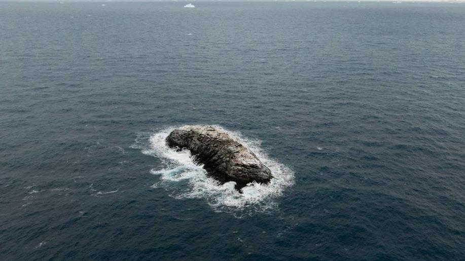 Expedice u Antarktidy objevila ostrov, který dosud není uveden v mapách