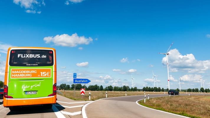 Elektrobus testuje na dálkových spojích jako první FlixBus Elektrobus testuje na dálkových spojích jako první FlixBus