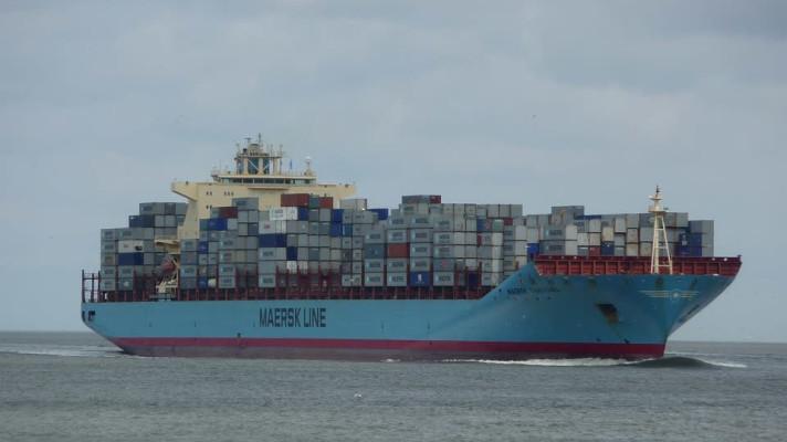 Maersk se loučí s loděmi poháněnými výhradně fosilními palivy