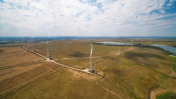 Rosatom uvedl do provozu největší větrnou elektrárnu v Rusku