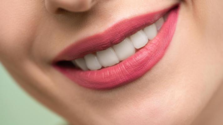 Základy péče o ústní dutinu aneb jak oslnit dokonalým úsměvem?