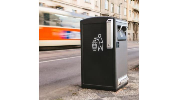 Data z dotazníku obcí za rok 2020: littering a odpadkové koše