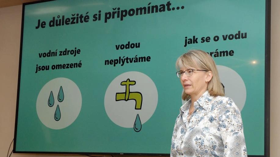 Pět pražských škol dostane finance na projekty, které navrhly děti s cílem snížit ve školách spotřebu vody